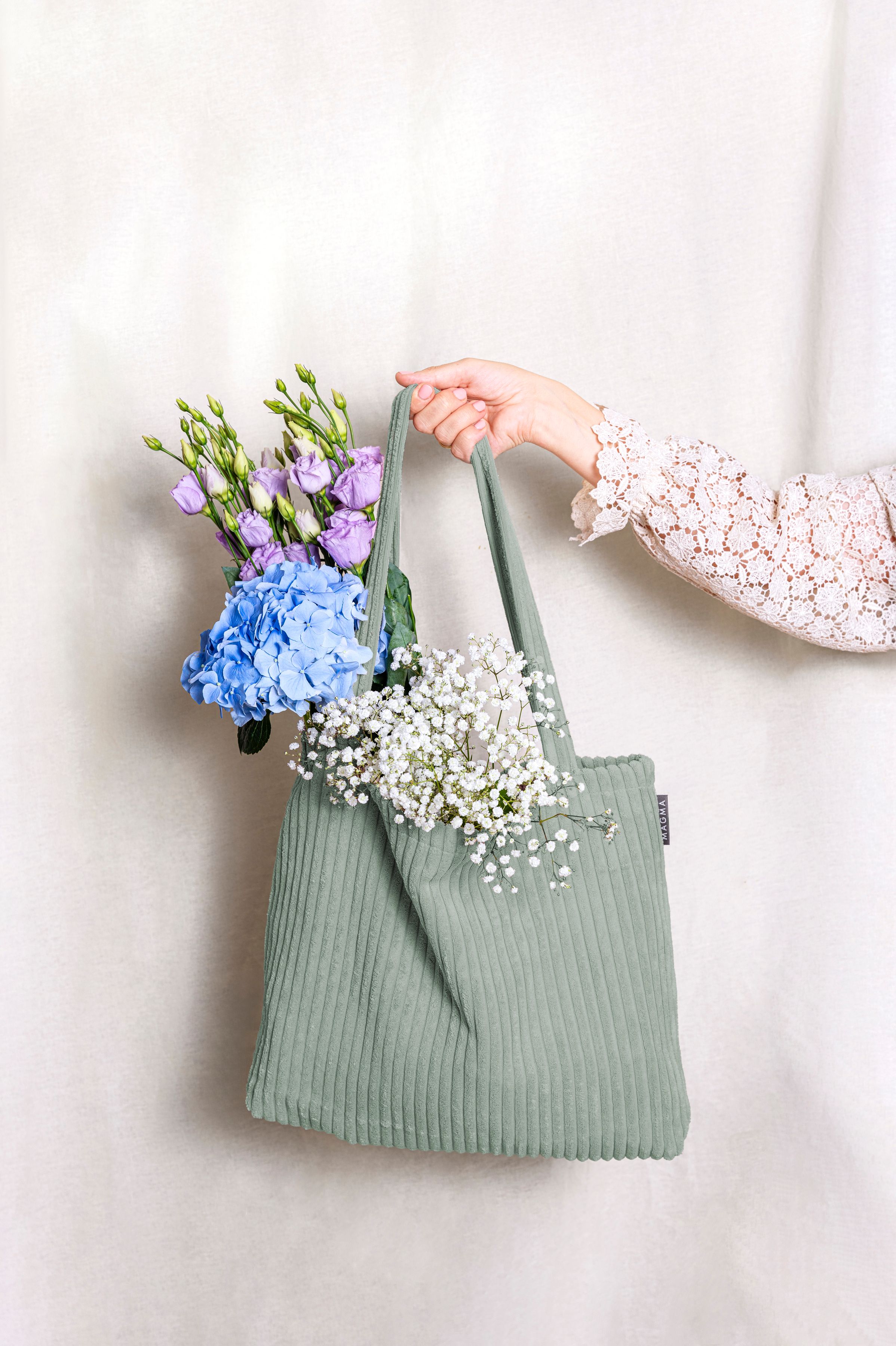 Tasche Shara in Salbei – Weiche Cordtasche für Shopping, Büro und Freizeit