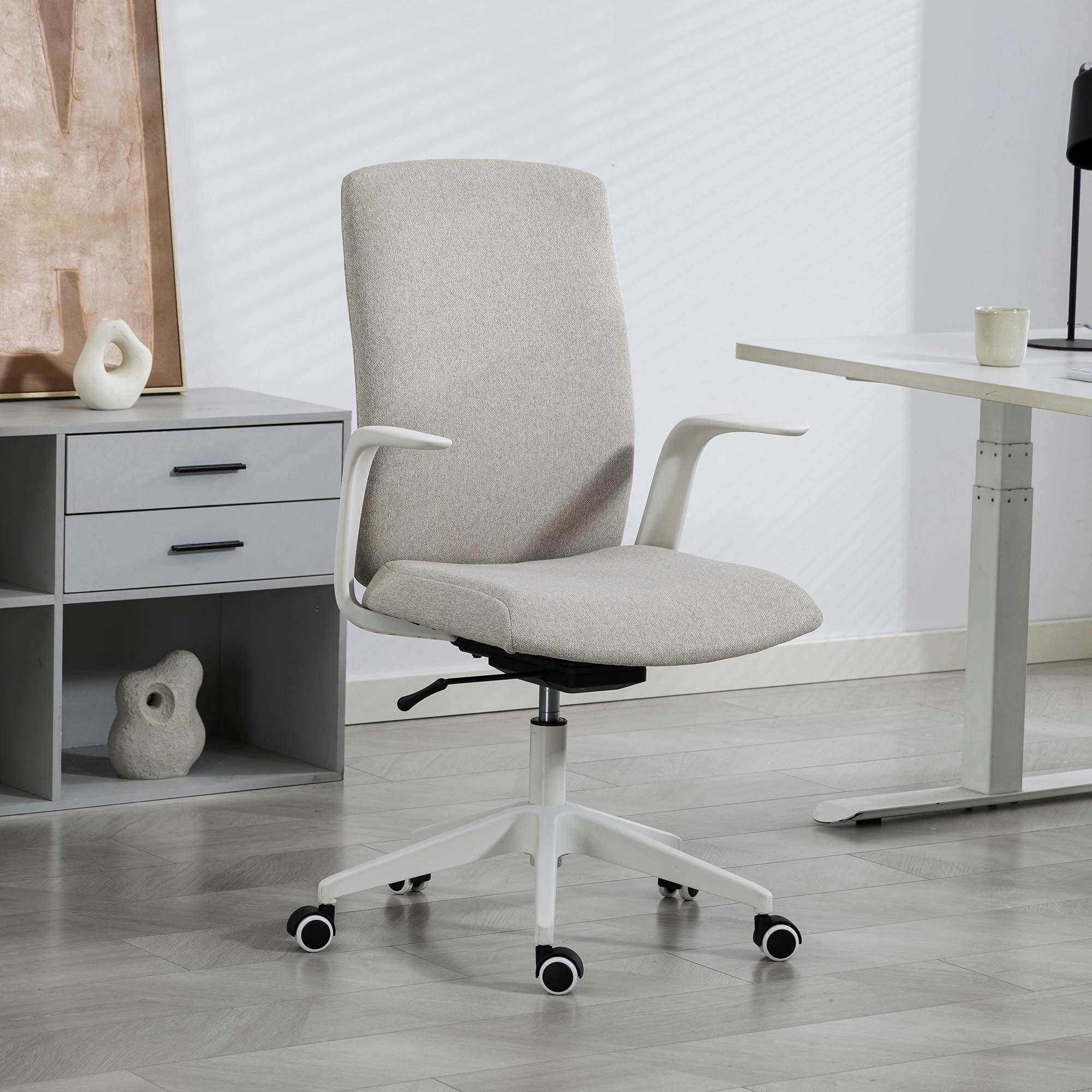Duo Collection Flame Drehstuhl sand - Weight Balance Mechanismus, Sicherheitsdoppelrollen, stufenlose Sitzhöhenverstellung