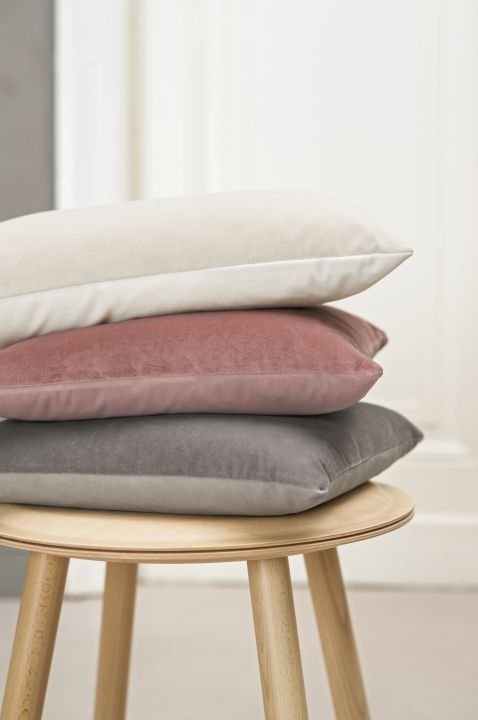 Magma Kissenhülle Samt Uni mittelgrau 40 x 40 cm