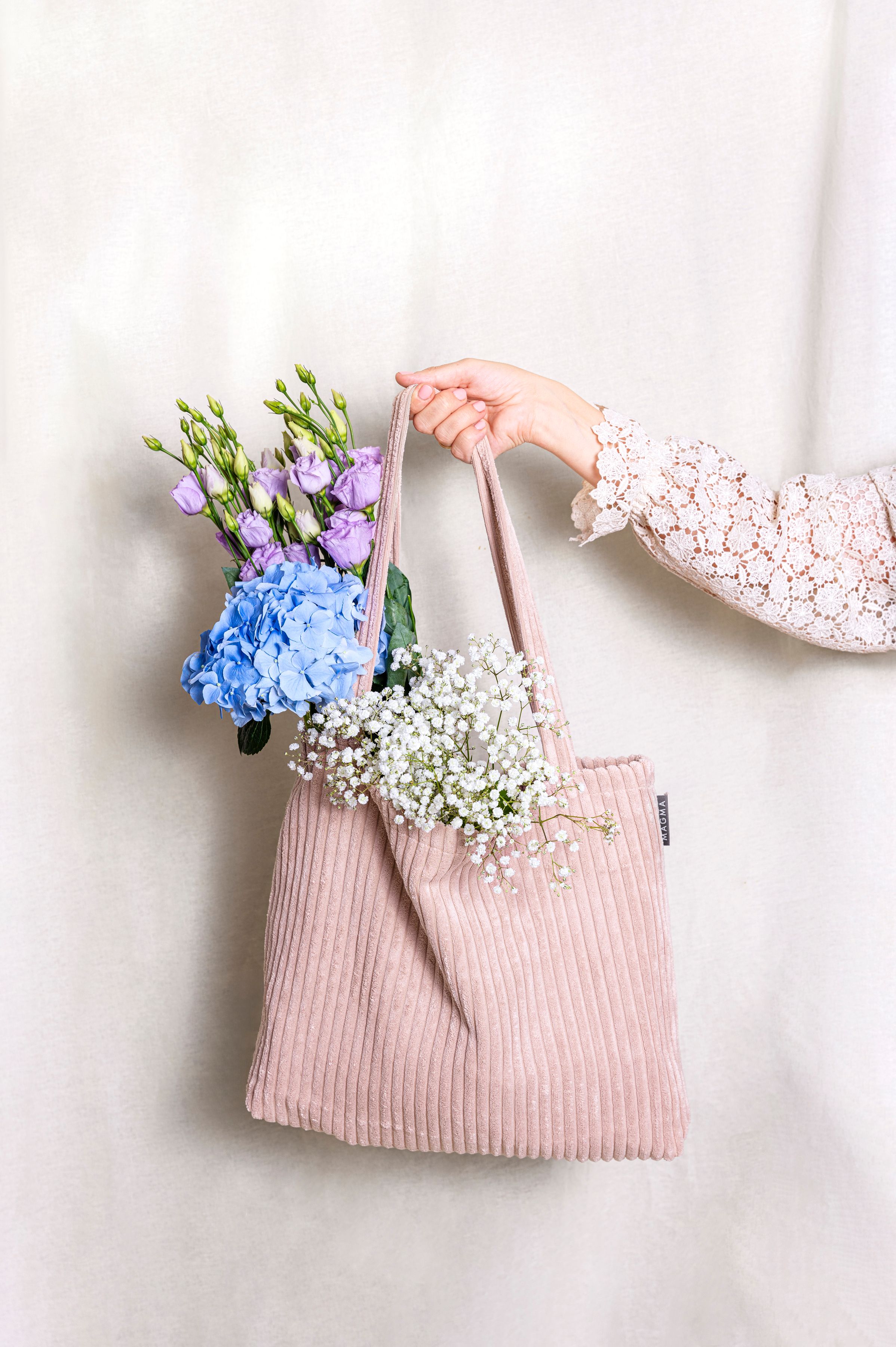 Tasche Shara in Rose – Weiche Cordtasche für Shopping, Büro und Freizeit