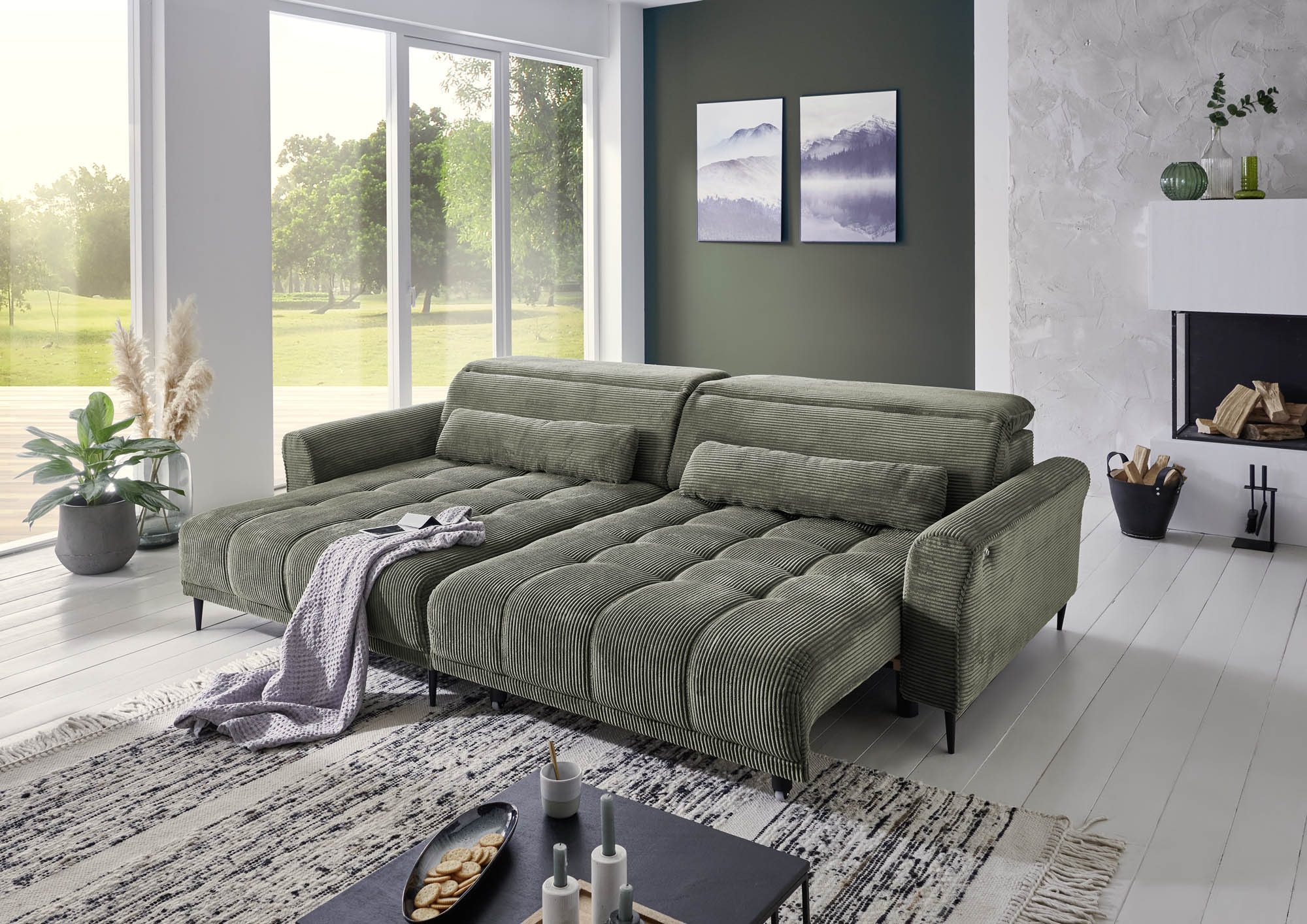Wohnlandschaft Cord Grün - inkl. elektrischer XXL-Sitztiefenverstellung und 2 Kopfteilverstellungen  -  Wolve